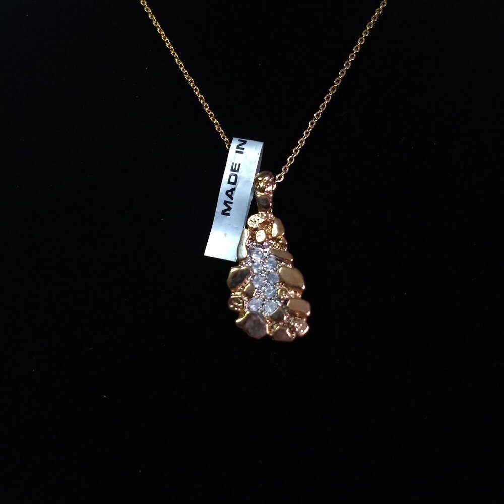 Asymmetrical Gold Tone Rhinestone Pendant Necklace NWT Classic Art to Wear Party